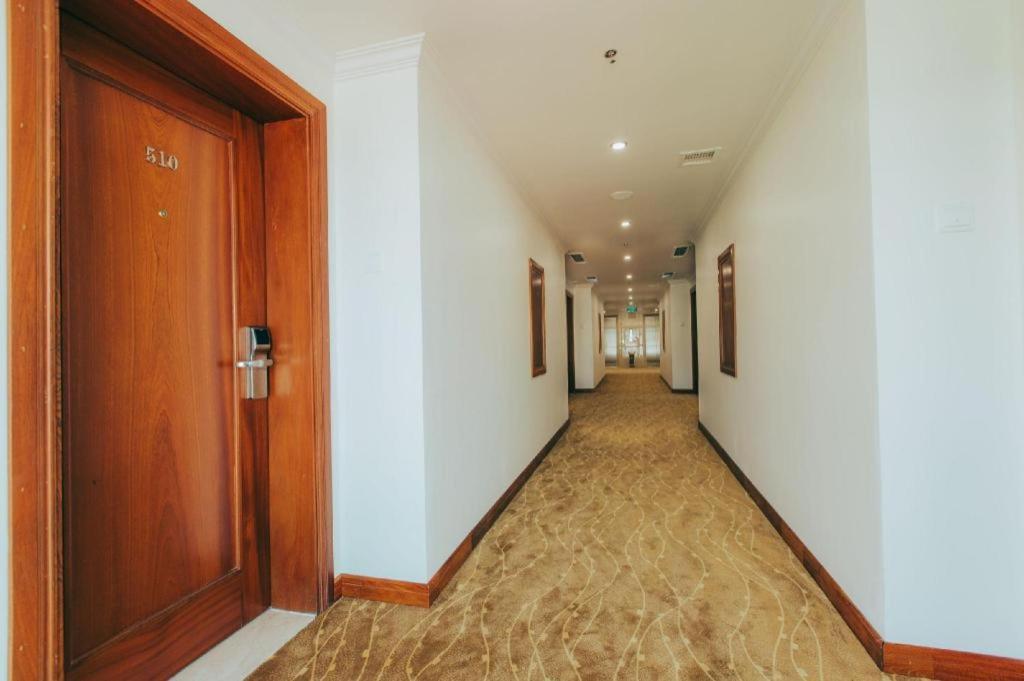 Ha Long New Day Hotel Экстерьер фото