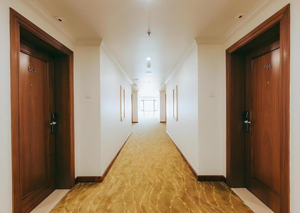 Ha Long New Day Hotel Экстерьер фото